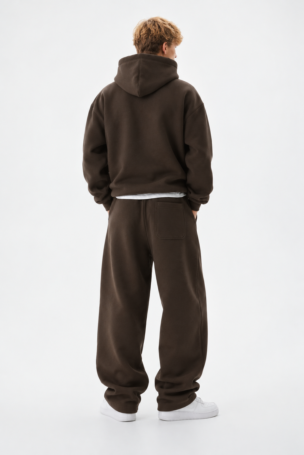 COZY STRAIGHT LEG SWEATPANTS - BROWN