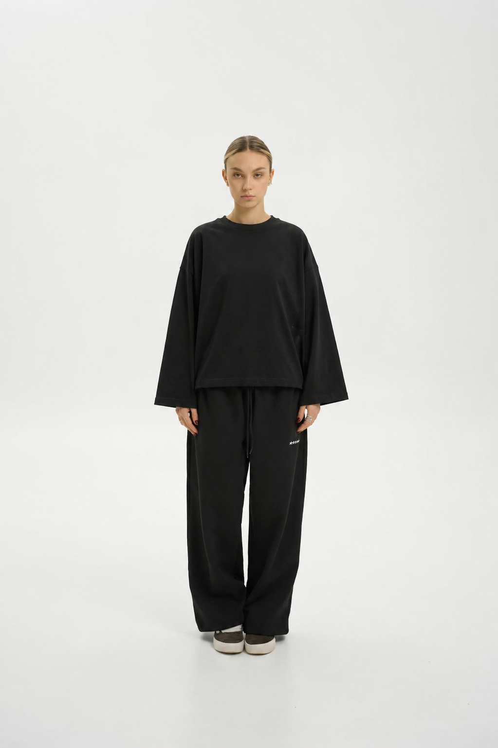 Black Long Sleeve Oversized T-Shirt