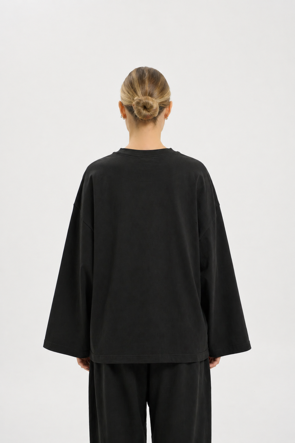 Black Long Sleeve Oversized T-Shirt