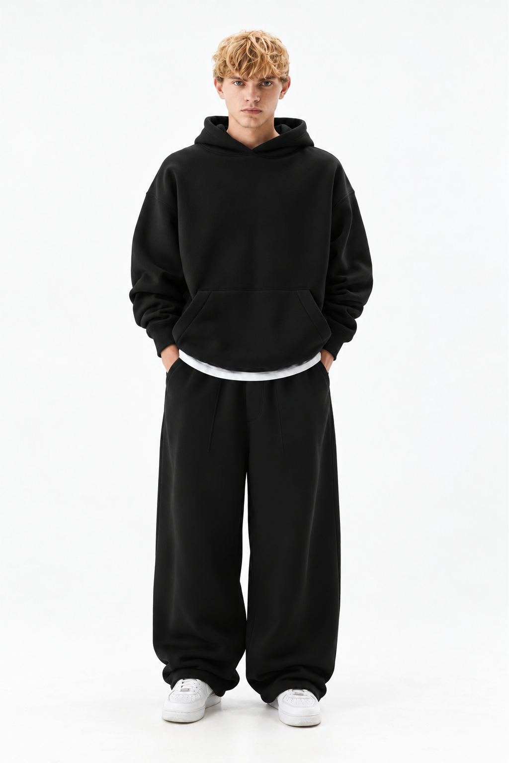 COZY STRAIGHT LEG SWEATPANTS - BLACK