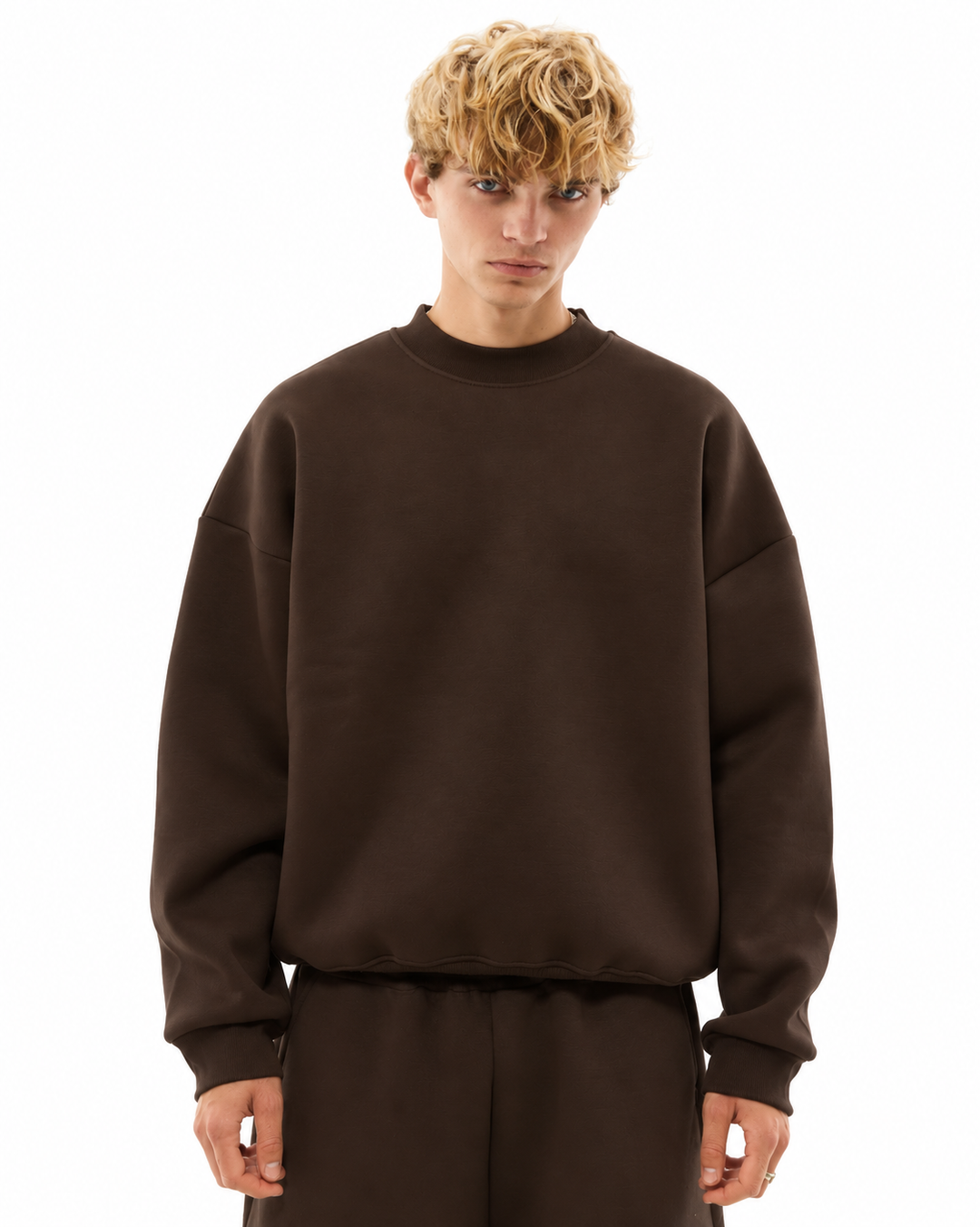 COZY BASIC CREWNECK - BROWN