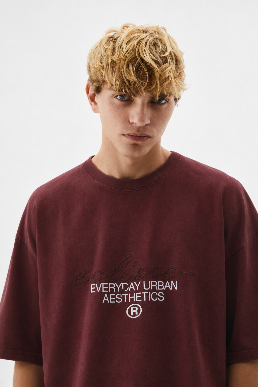 eclipse Signature Embroidered  T-Shirt