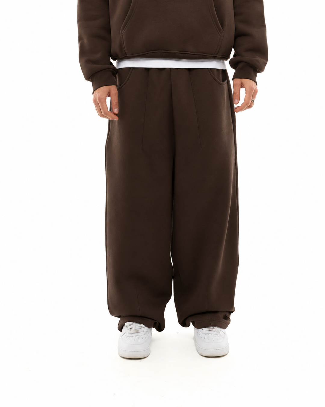 COZY STRAIGHT LEG SWEATPANTS - BROWN